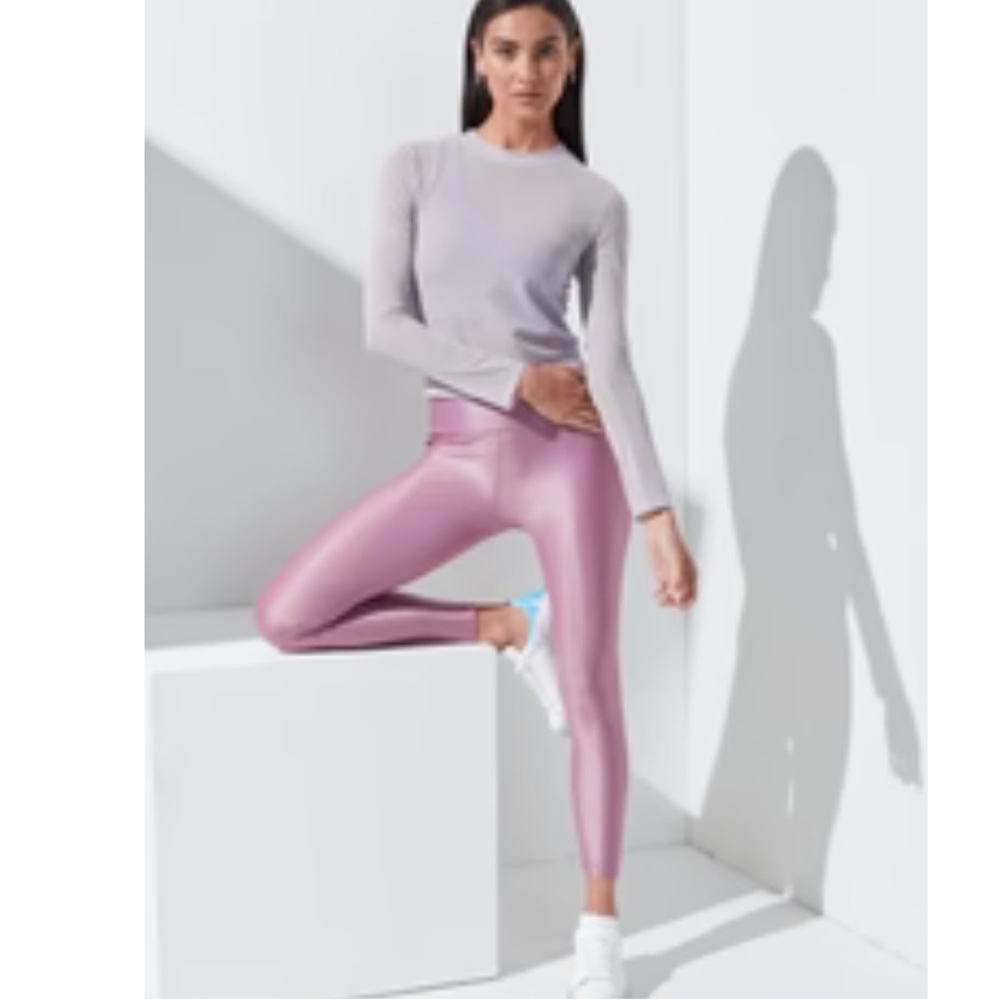 Noli sheer light purple king sleeve! I bought 3 and am obsessed